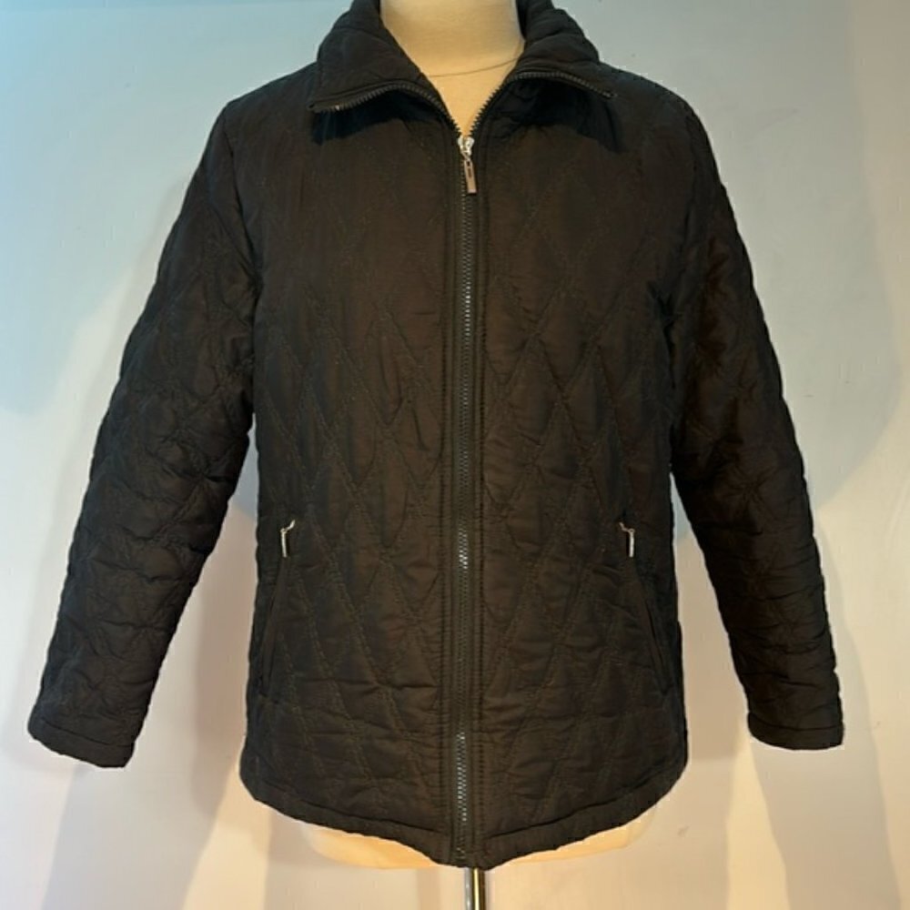 Variations black quilted nylon zip front light jacket size medium
